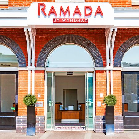 Готель Ramada By Wyndham Белфаст Екстер'єр фото
